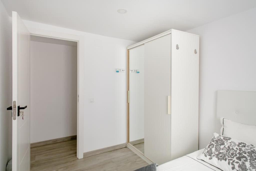 Habitaciones Bonitas Y Comodas Оспиталет-де-Льобрегат Экстерьер фото